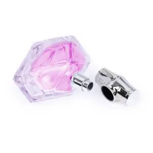 What Trade-Offs Shape the Choice of Square Perfume Bottles?